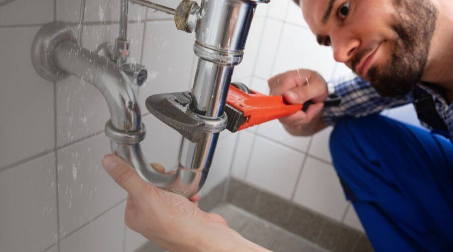 Local annual plumbing maintenance in La Canada Flintridge, CA